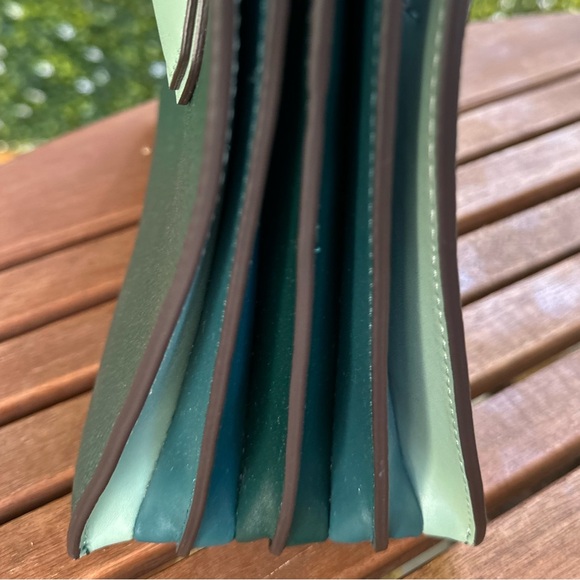 Michael Kors Green Leather Satchel Bag with Adjustable Strap and Dust Bag - Picture 8 of 9